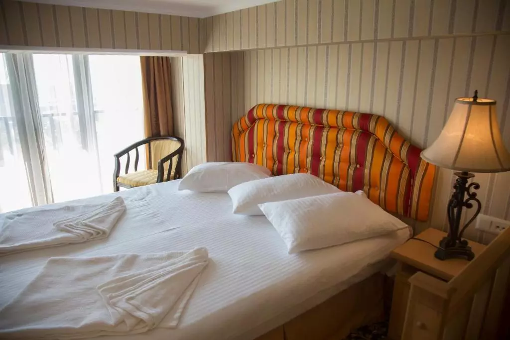 Shirak Hotel